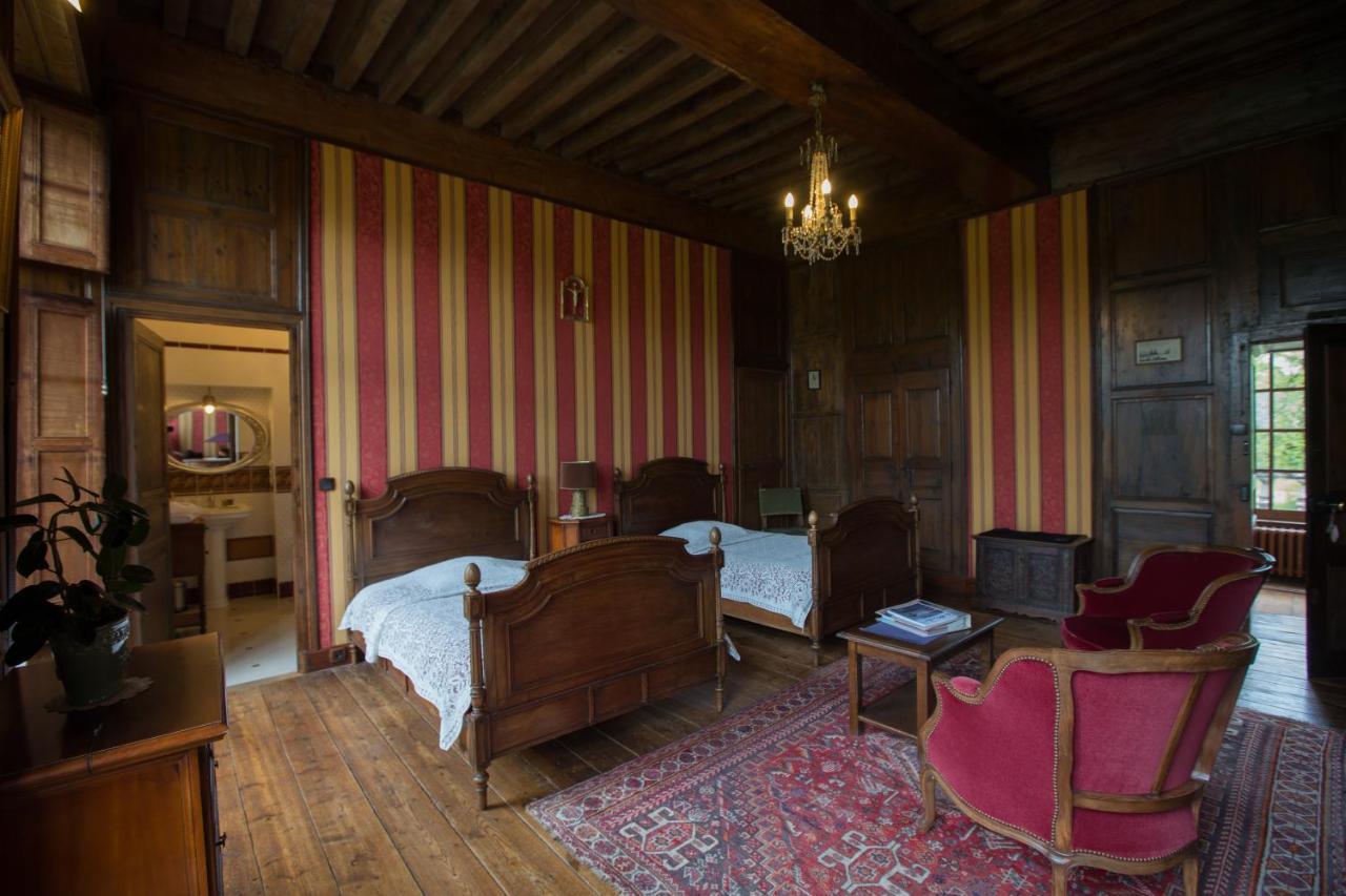 Le Logis D'equilly Bed & Breakfast