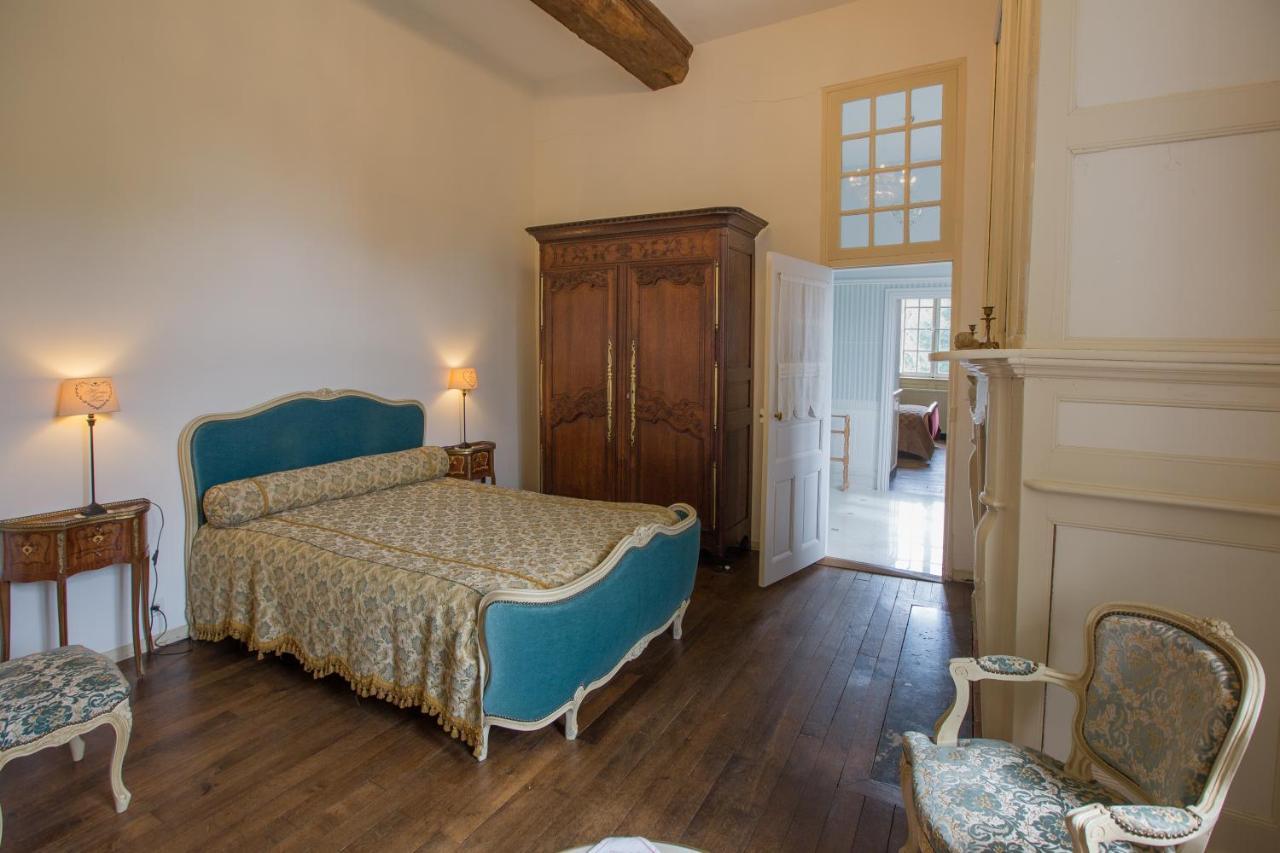 Le Logis D'equilly Bed & Breakfast Equilly