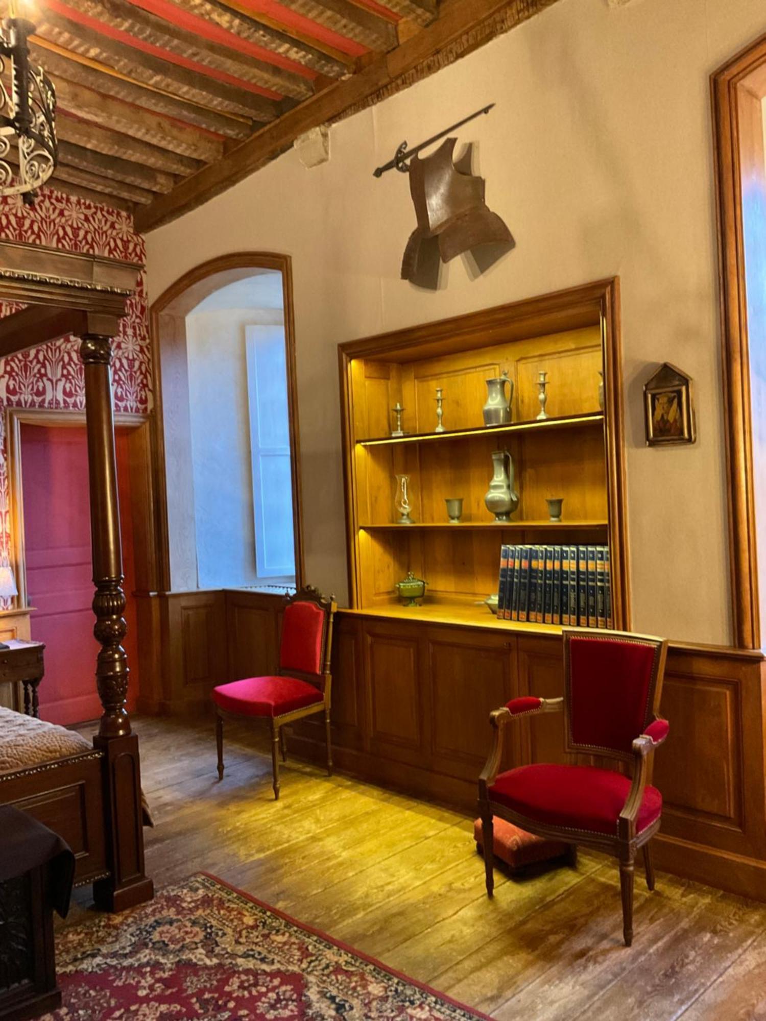 Le Logis D'equilly Équilly