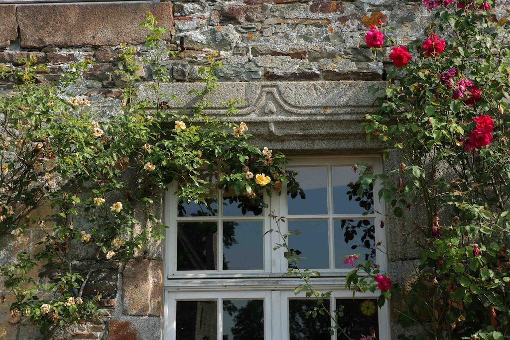 Le Logis D'equilly Bed & Breakfast